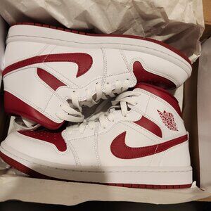 Jordan 1 (Mid) Women's pomegranate